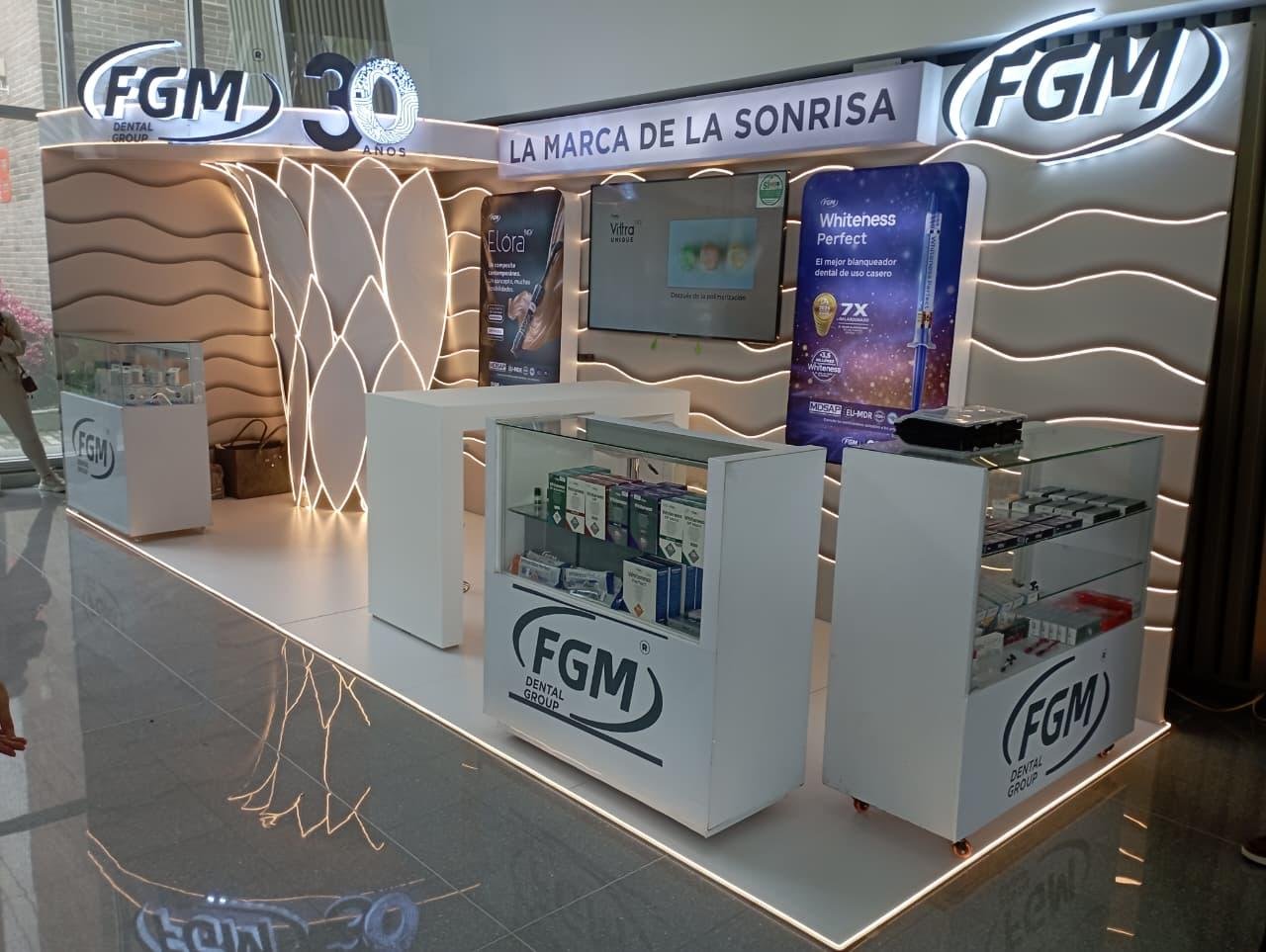 Stand FGM Dental Group — 30 años